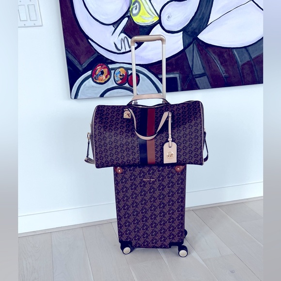 MICHAEL KORS TRAVEL SET Empire Signature Logo Suitcase and Weekender - Picture 2 of 11